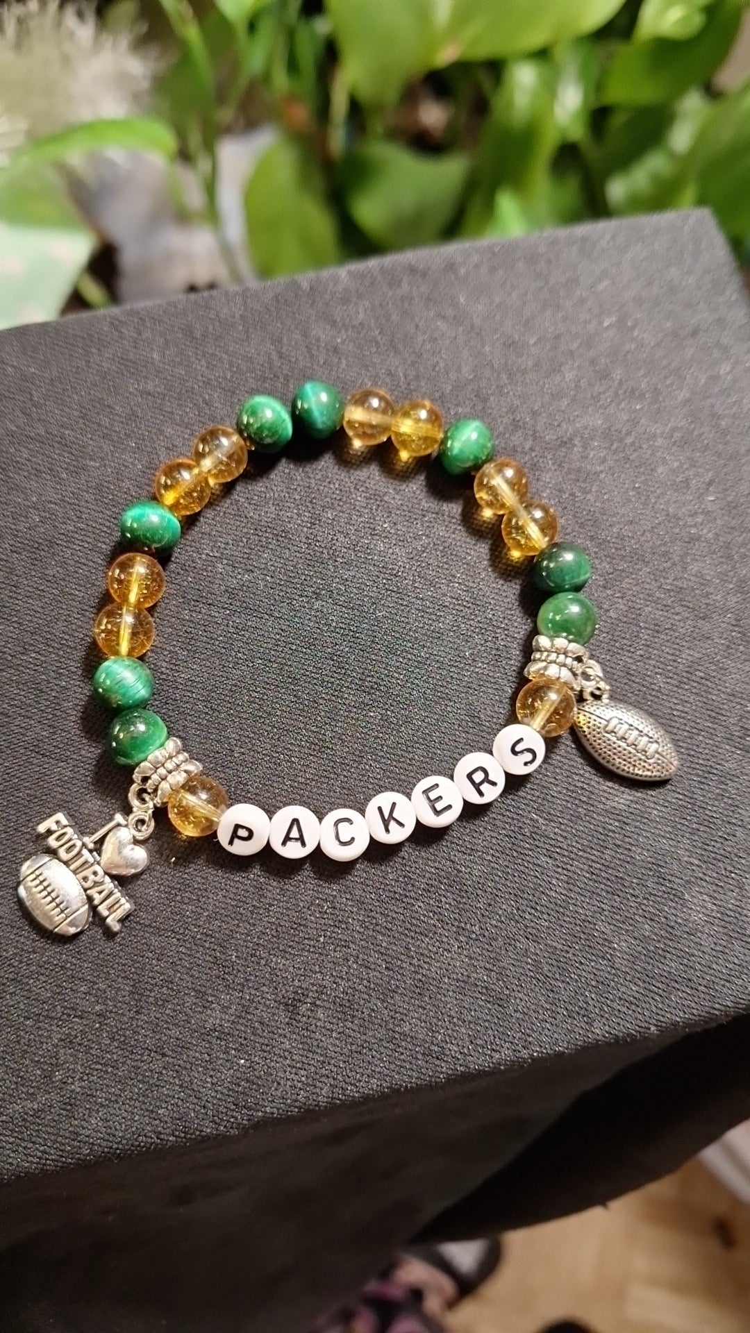 Packers Green Citrine Stretch Bracelet