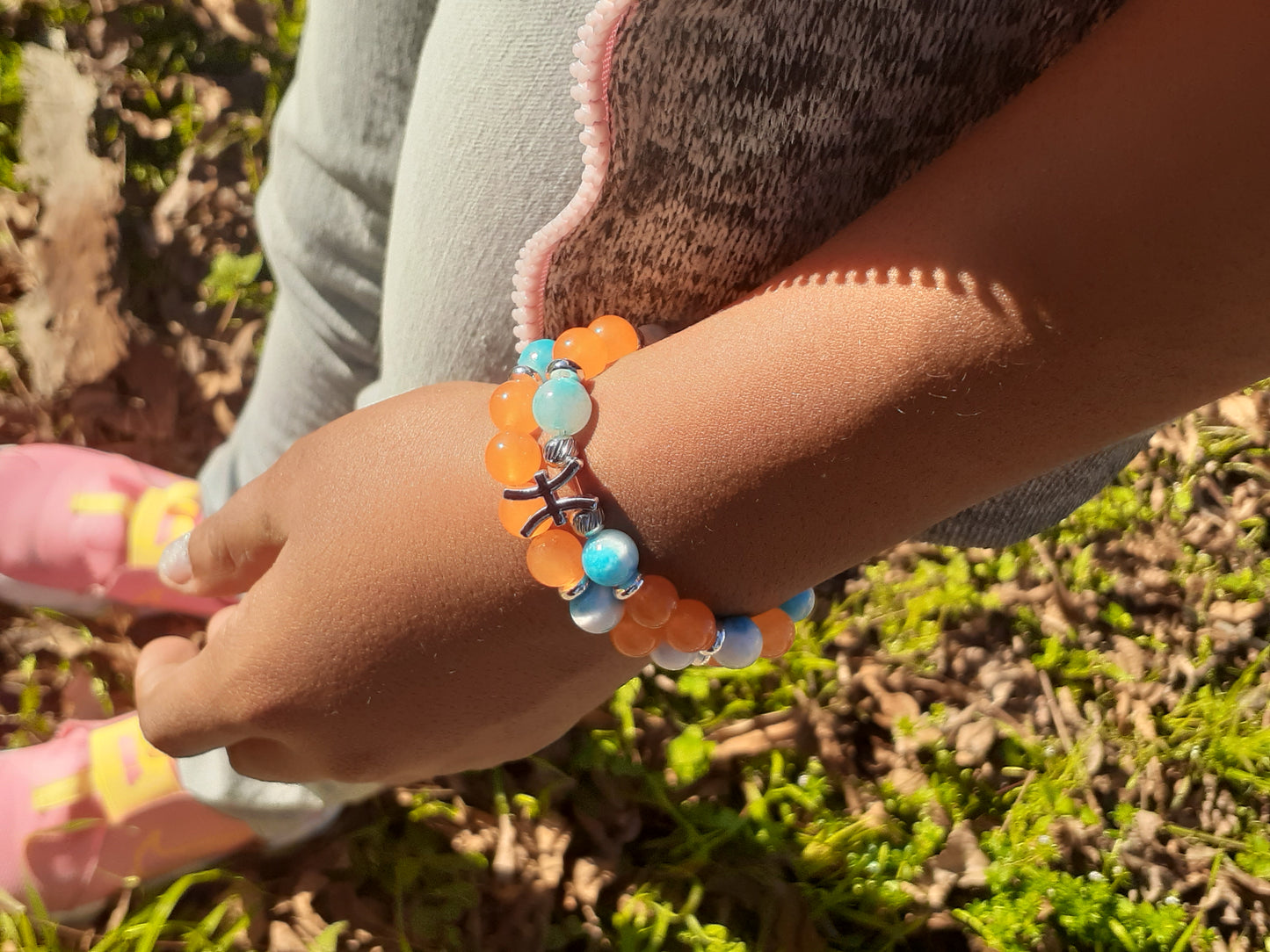 Orange Agate Kids Pisces Stretch Bracelet Set