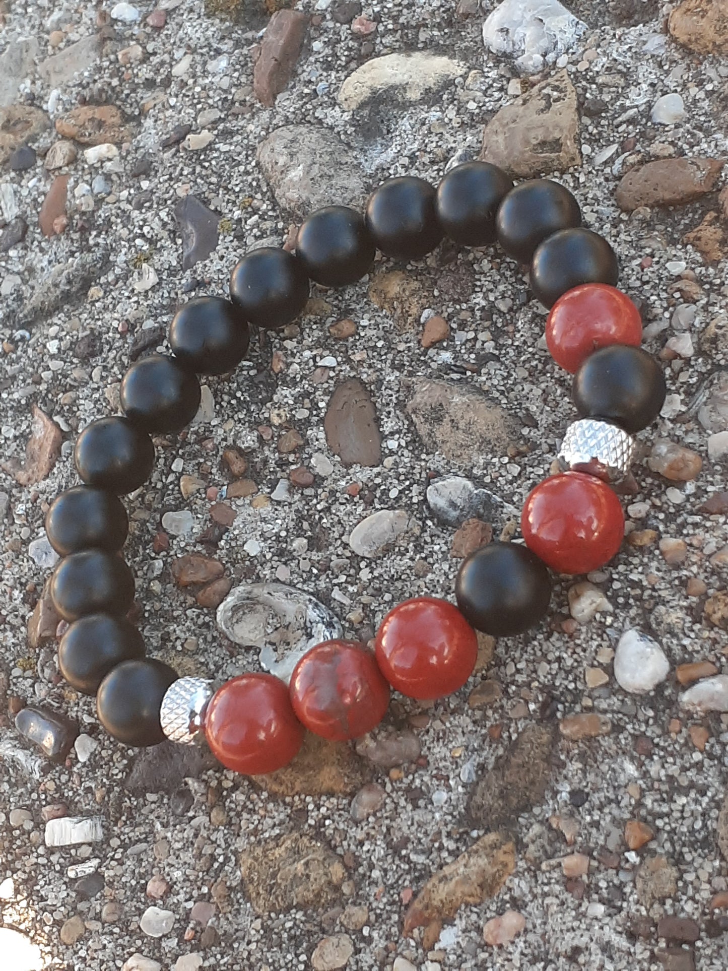 Red Jasper and Black Onyx Stretch Bracelet