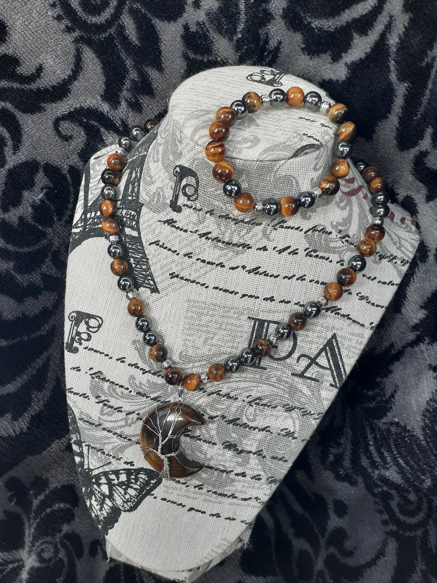 Tiger Eye Moon Necklace Set