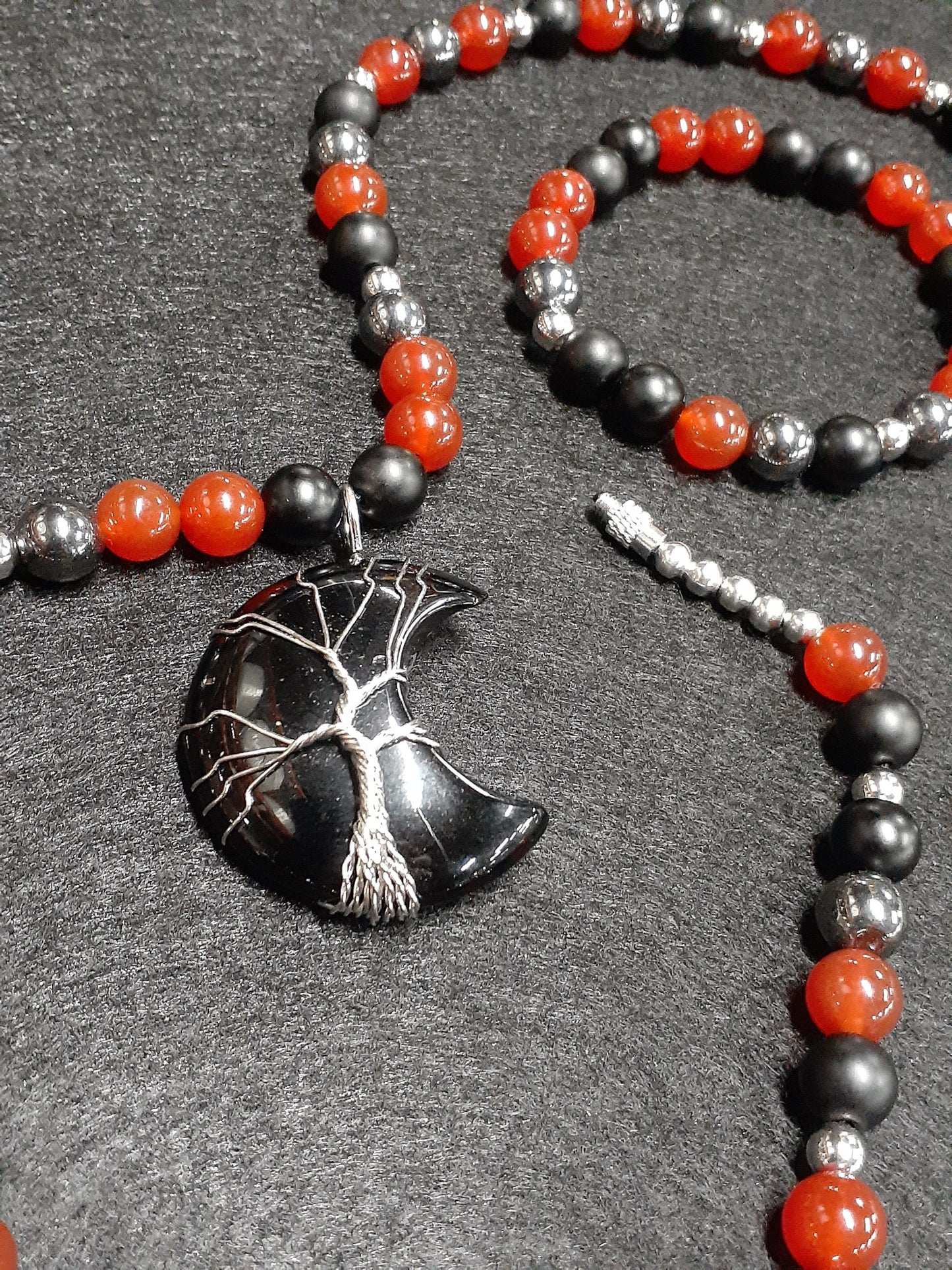 Agate Moon Onyx Necklace Set 12in