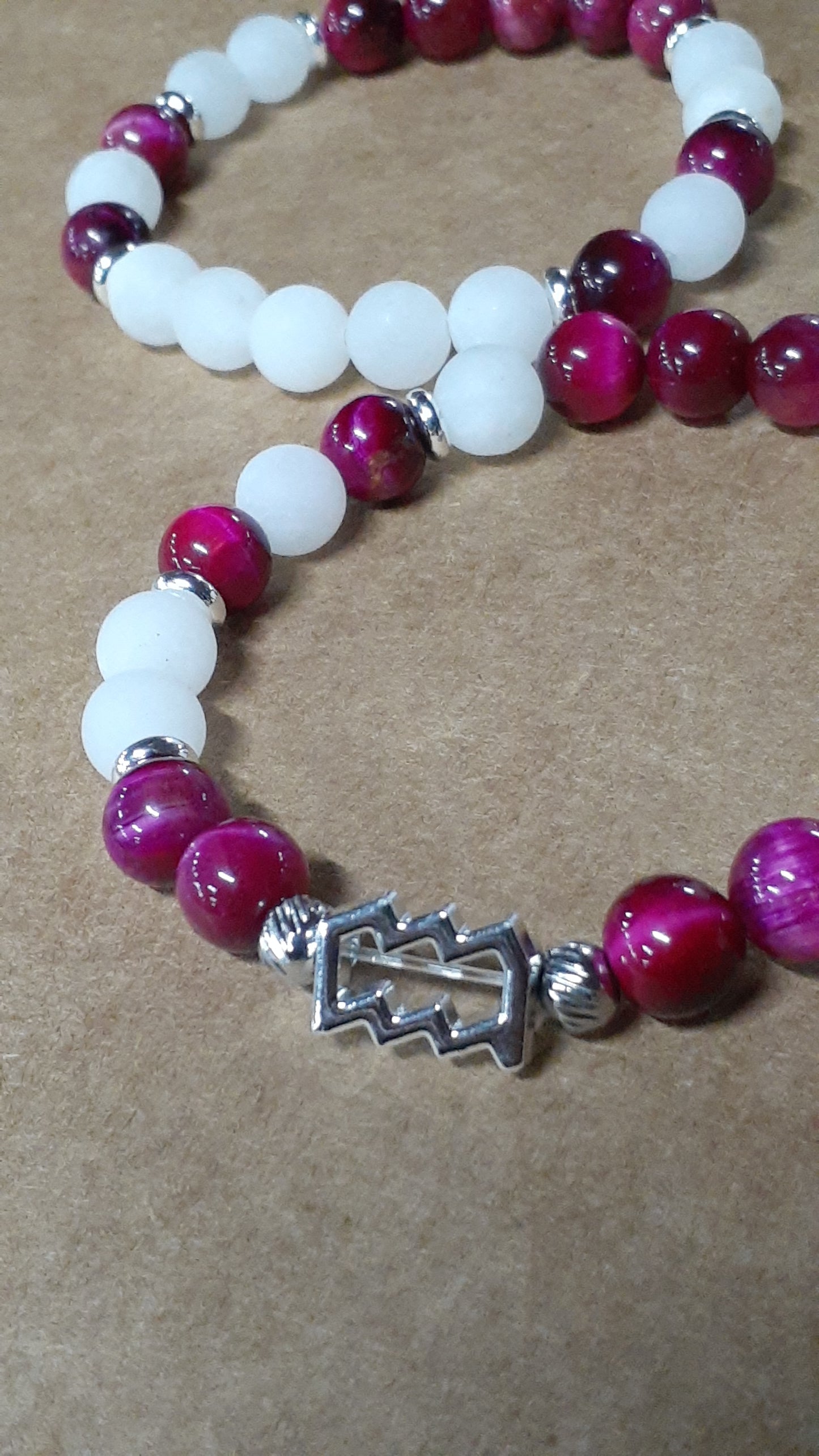 Aquarius Jadenta Stretch Bracelet Set