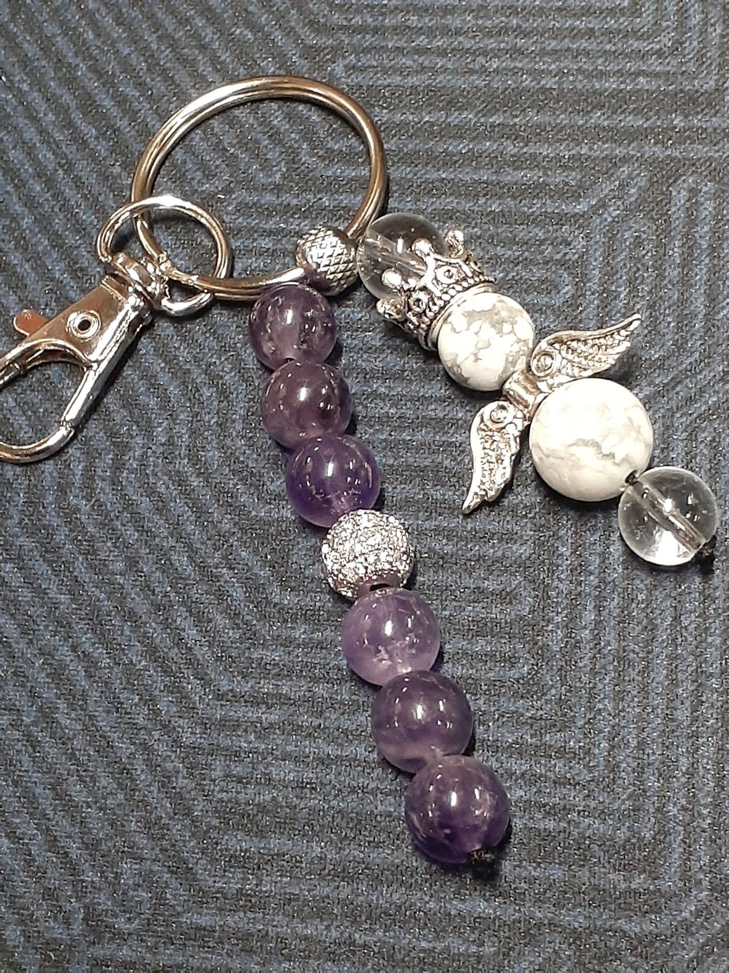 Howlite Guardian with Amethyst