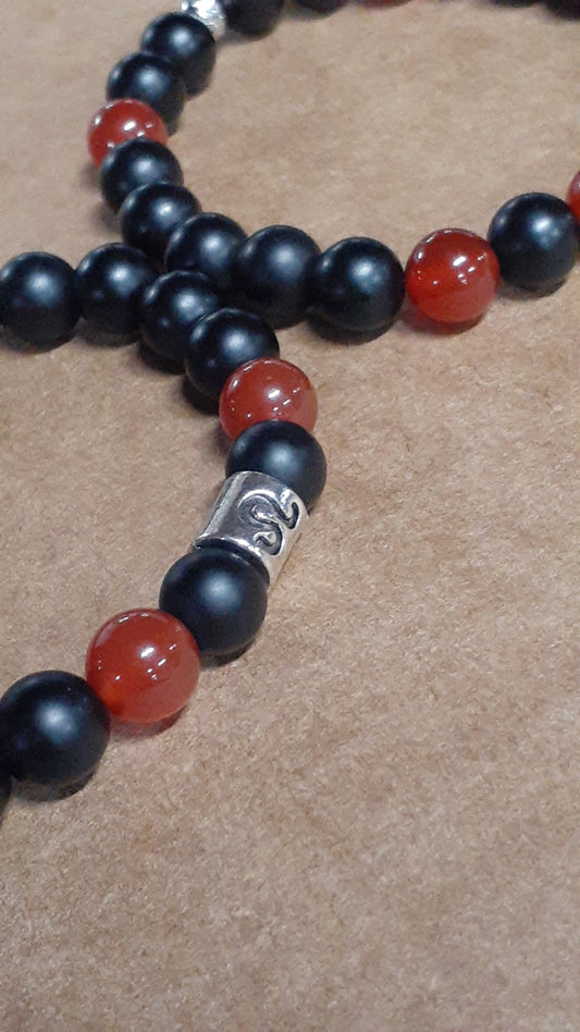 Leo Red Agonyx Stretch Bracelet Set