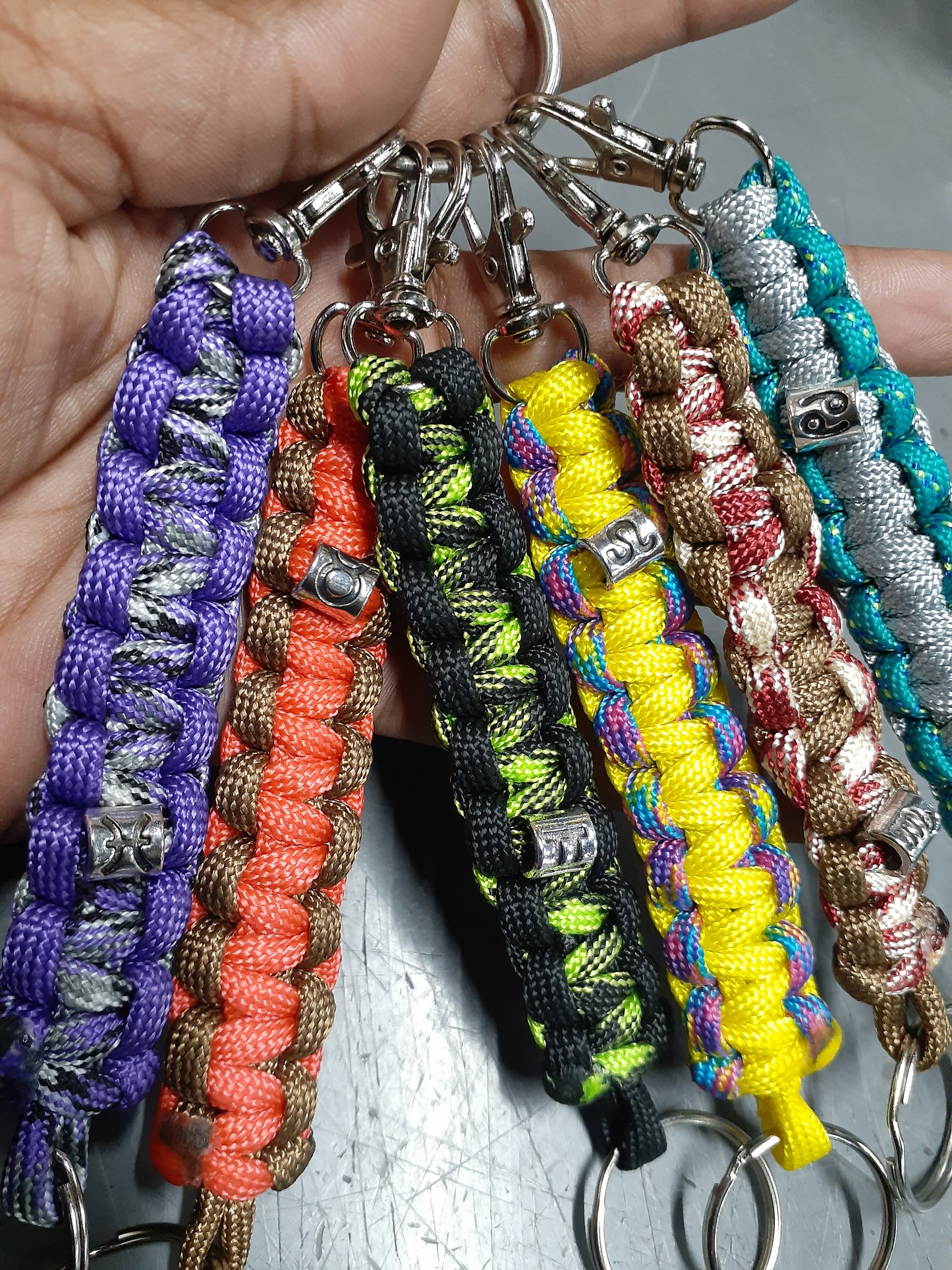 Leo Yellow Phase Cobra Paracord Keychain