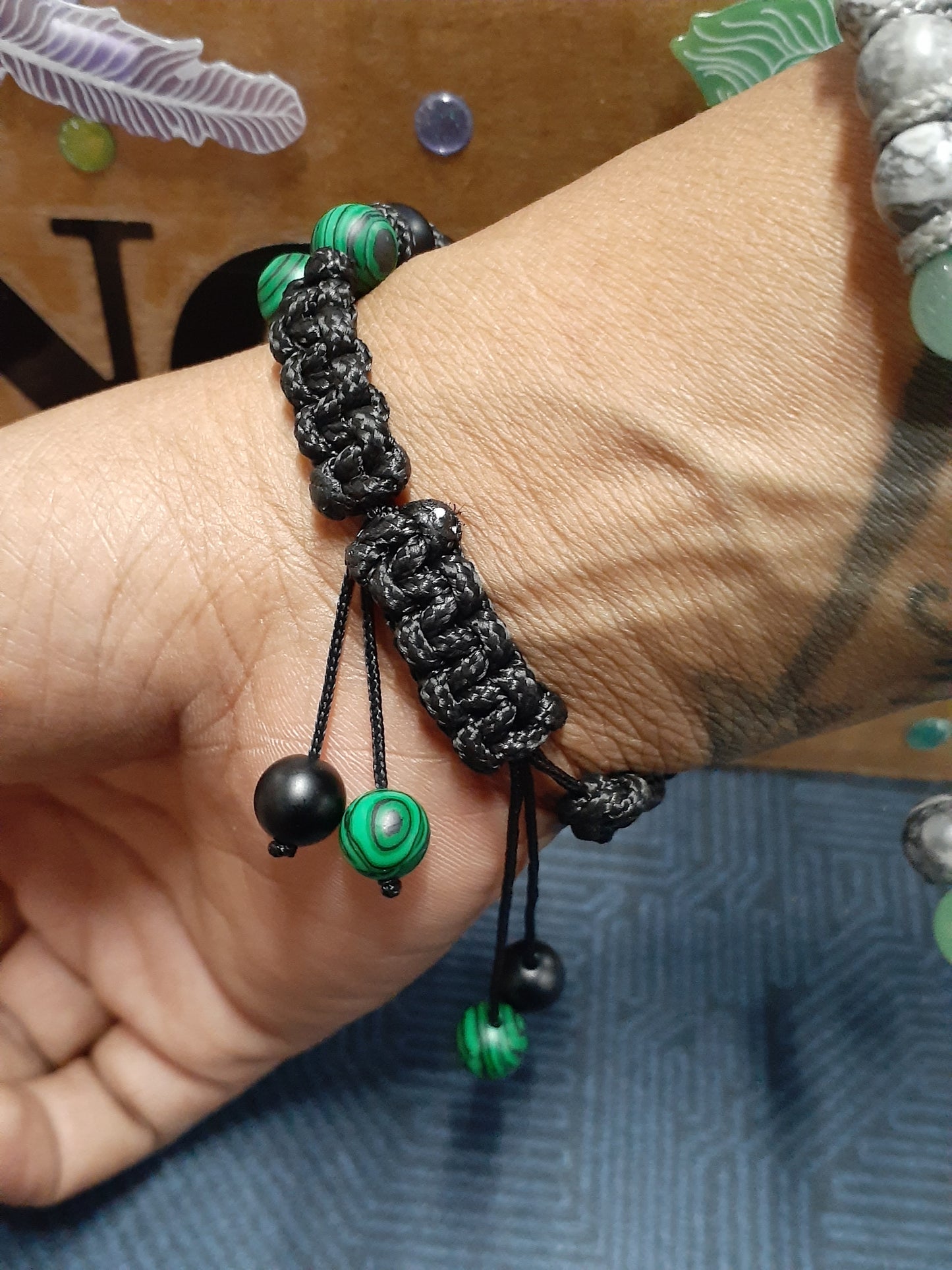 Adjustable Malachite Onyx Paracord Bracelet