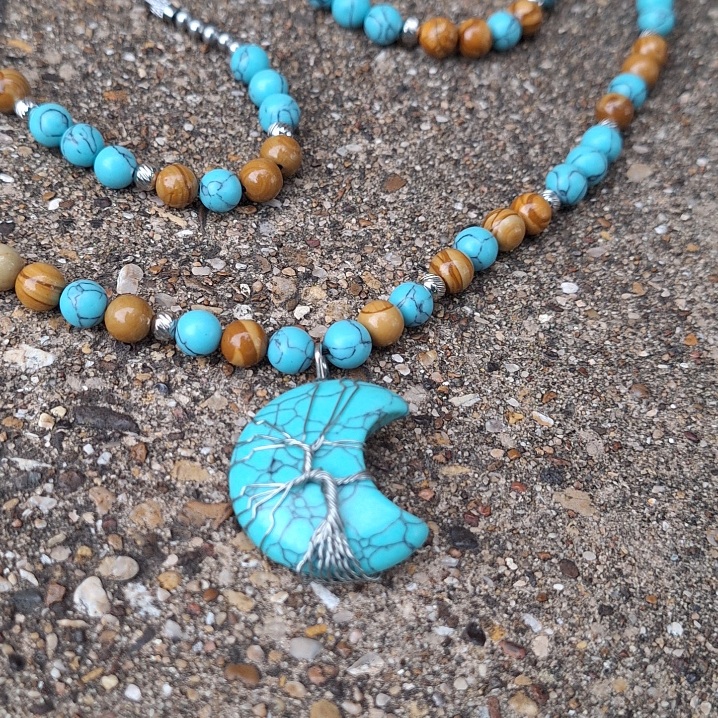 Turquoise Moon Necklace Set 12in