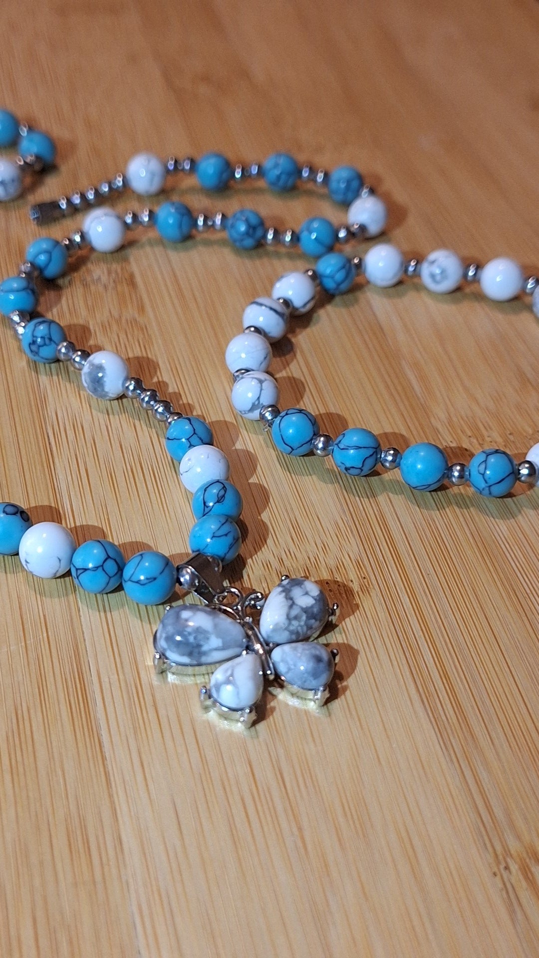 Howlite Butterfly Turquoise 2Pc Set With Matching Stretch Bracelet