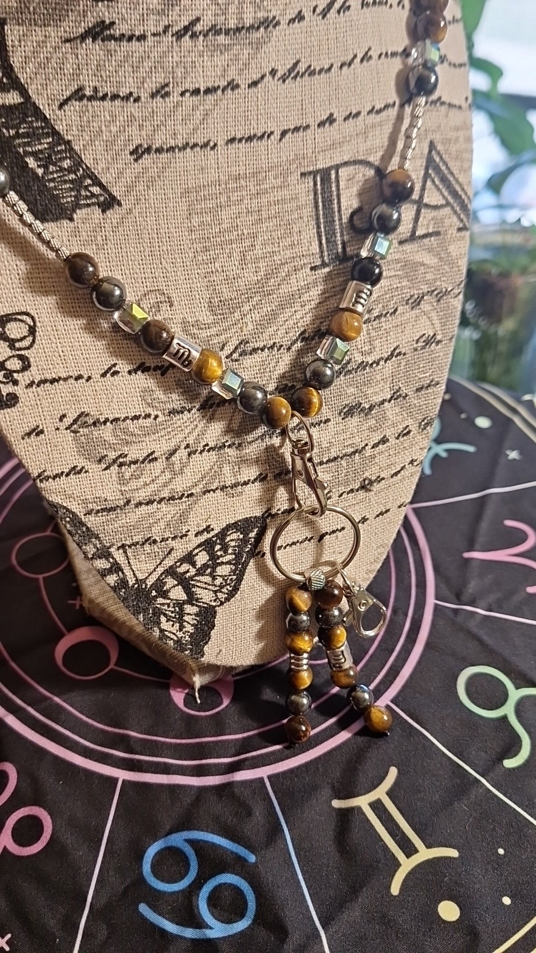 Stefanie free lanyard
