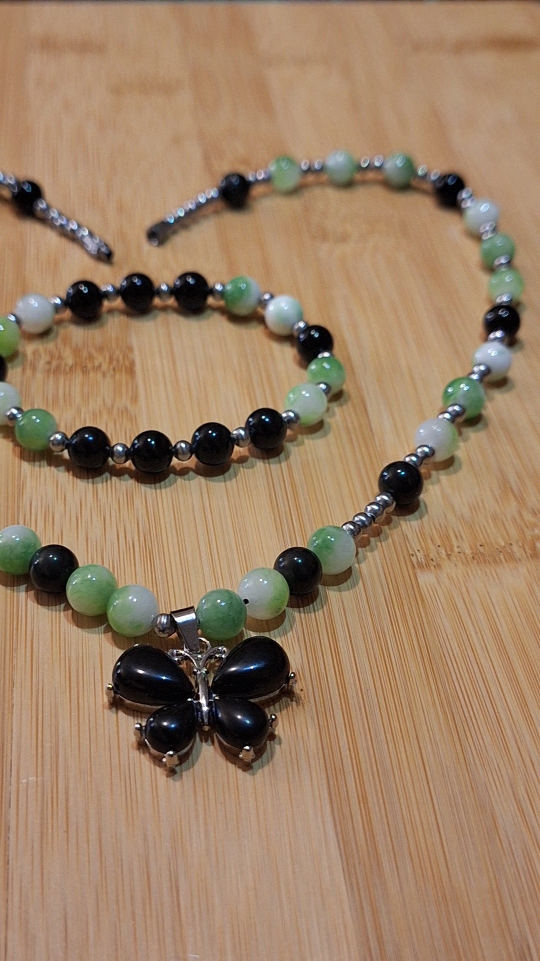 Obsidian Butterfly Jade 2pc Set With Matching Stretch Bracelet