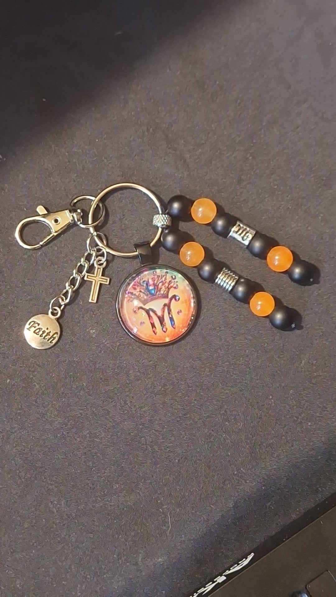 Scorpio Bezel Double Stand Keybeads - Onyx, Chalcedony